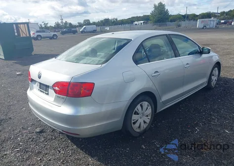 2013 Volkswagen Jetta 2.5L Se z USA, uszkodzony, nr VIN 3VWDP7AJ0DM419091